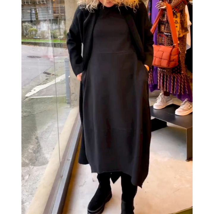 Mijke | Robe Midi Noire avec Poches  | Midi