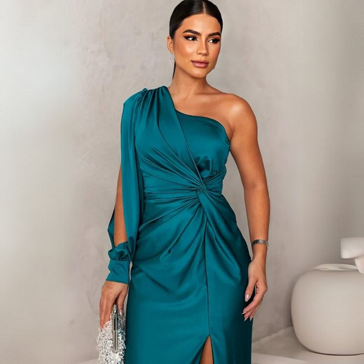 Laetitia | Robe de Soirée Femme Élégante & Fendue